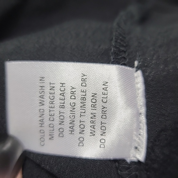 OLIVACEOUS Gauze Flowy Long Sleeve Button Down Blouse in Black Size Large - Picture 4 of 16